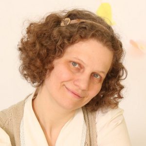 Лена Савельева